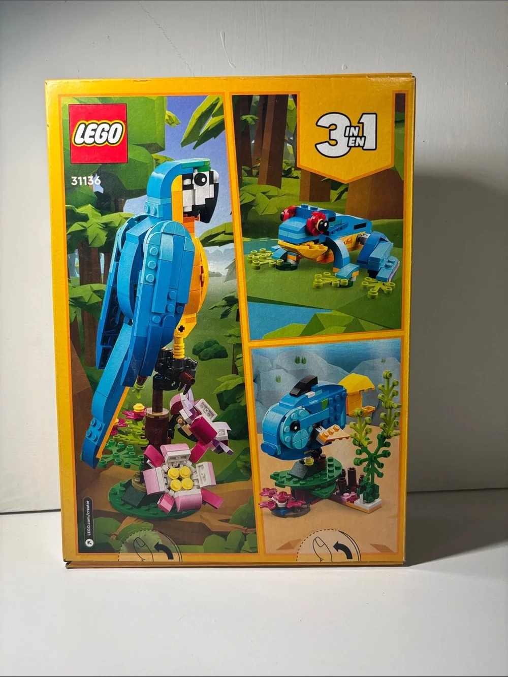 LEGO Creator # 31136 - Exotic Parrot